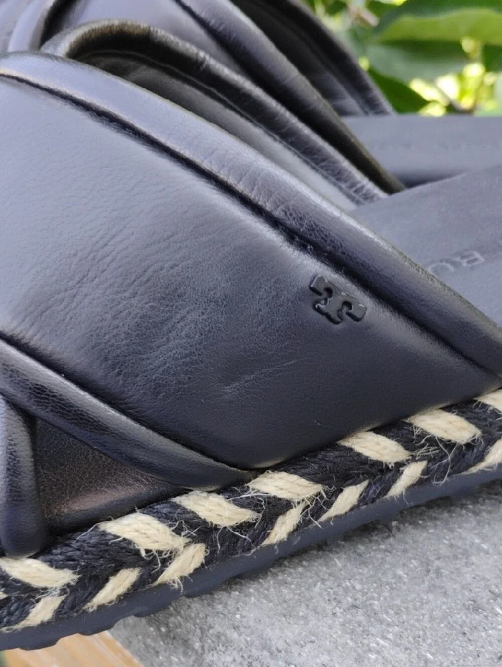EUC Tory Burch Black Leather Criss Cross Jute Espadrilles Slides Resort - 8.5